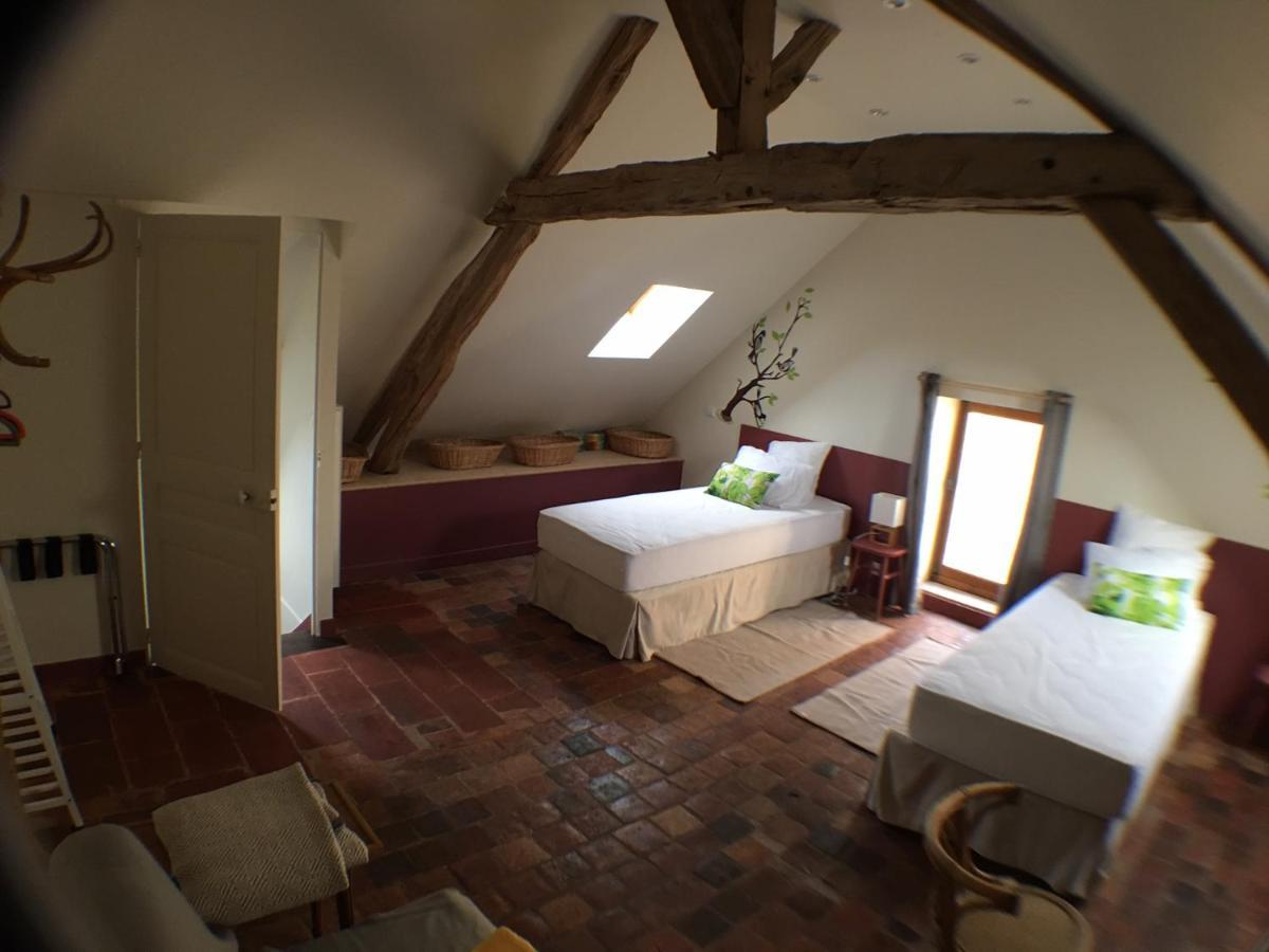 La Maison D'A Cote Saint-Amand-en-Puisaye Экстерьер фото
